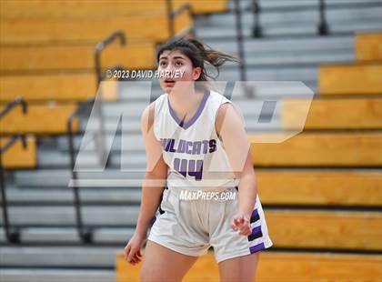 Thumbnail 2 in Silver Creek vs Arvada West photogallery.