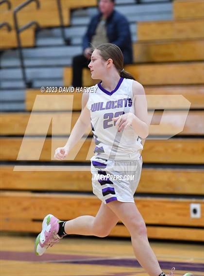 Thumbnail 3 in Silver Creek vs Arvada West photogallery.
