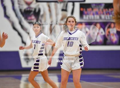 Thumbnail 2 in Silver Creek vs Arvada West photogallery.
