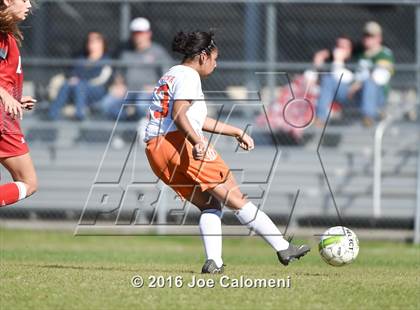 Thumbnail 3 in Lee [Robert E.] vs Burbank (SAISD Tournament) photogallery.