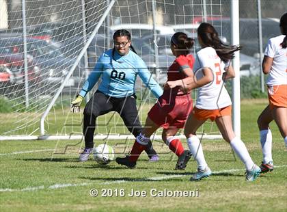 Thumbnail 1 in Lee [Robert E.] vs Burbank (SAISD Tournament) photogallery.