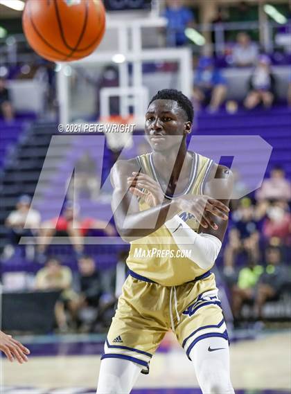 Thumbnail 2 in Milton vs Calvary Christian (City of Palms Classic) photogallery.