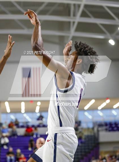 Thumbnail 3 in Milton vs Calvary Christian (City of Palms Classic) photogallery.