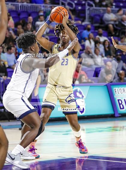 Thumbnail 2 in Milton vs Calvary Christian (City of Palms Classic) photogallery.