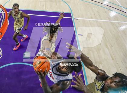 Thumbnail 3 in Milton vs Calvary Christian (City of Palms Classic) photogallery.