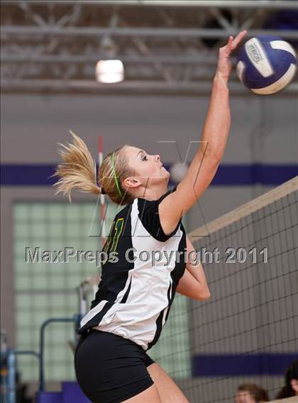 Thumbnail 1 in Carroll @ Valley Center photogallery.