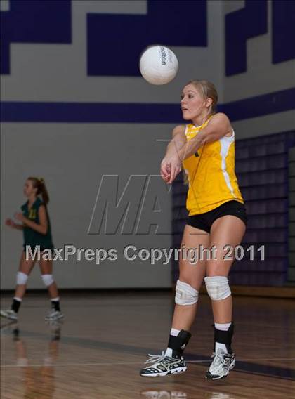 Thumbnail 2 in Carroll @ Valley Center photogallery.