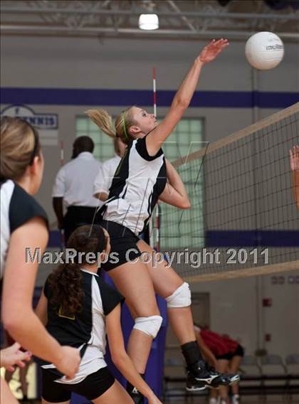 Thumbnail 3 in Carroll @ Valley Center photogallery.