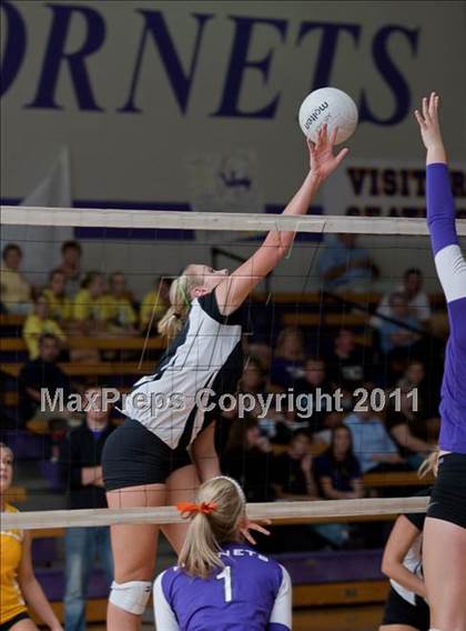 Thumbnail 3 in Carroll @ Valley Center photogallery.