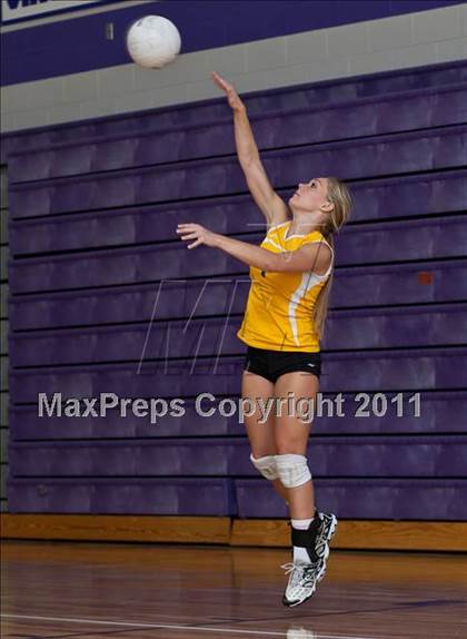 Thumbnail 1 in Carroll @ Valley Center photogallery.
