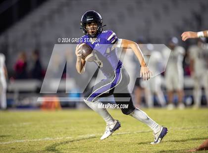 Thumbnail 2 in Cuthbertson @ Porter Ridge photogallery.