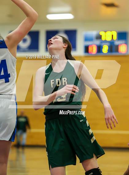 Thumbnail 2 in Millbrook vs Roosevelt (MHAL Final) photogallery.