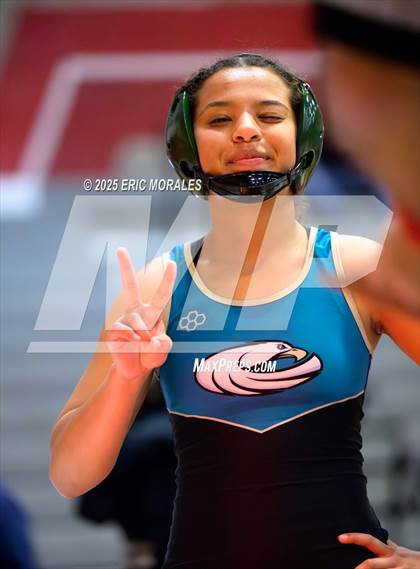Thumbnail 3 in Metro Conference Championship photogallery.