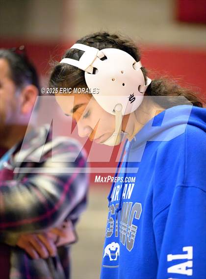 Thumbnail 1 in Metro Conference Championship photogallery.