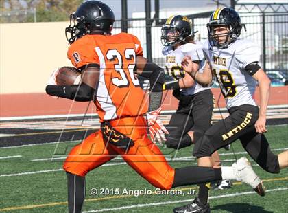 Thumbnail 3 in Antioch vs Pittsburg photogallery.