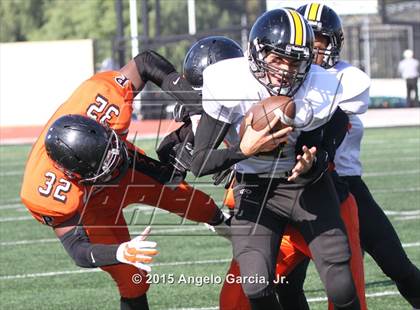 Thumbnail 2 in Antioch vs Pittsburg photogallery.