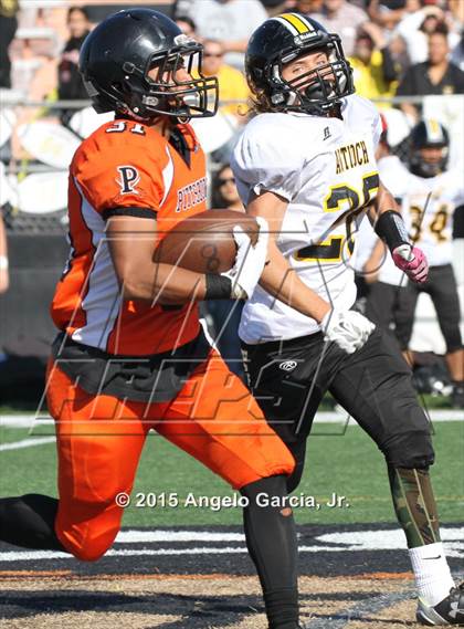 Thumbnail 1 in Antioch vs Pittsburg photogallery.