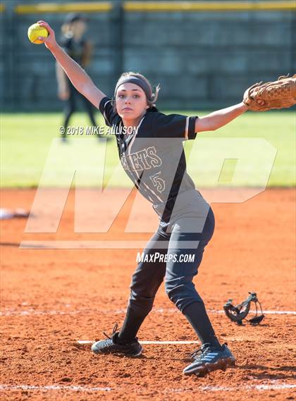 Thumbnail 3 in Lookout Valley vs East Ridge photogallery.