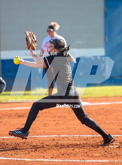 Thumbnail 2 in Lookout Valley vs East Ridge photogallery.