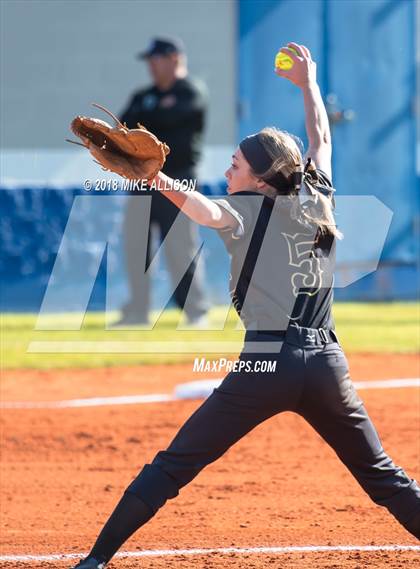 Thumbnail 2 in Lookout Valley vs East Ridge photogallery.