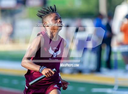Thumbnail 2 in LHSAA Region 3-5A(Regional Track Meet) photogallery.