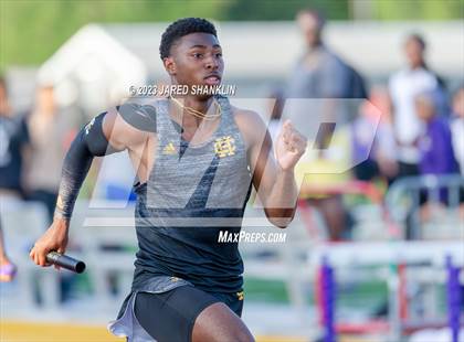 Thumbnail 2 in LHSAA Region 3-5A(Regional Track Meet) photogallery.