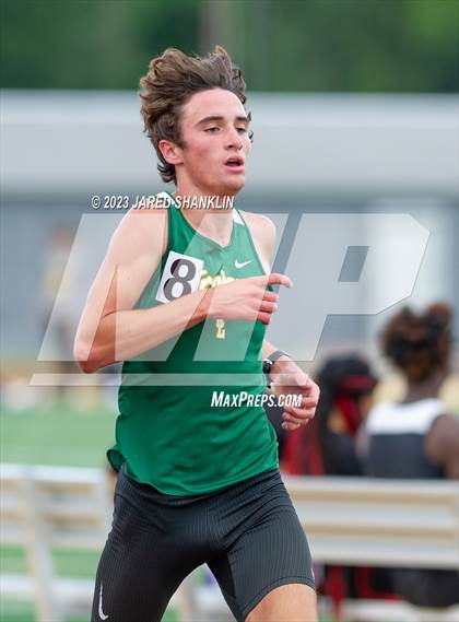 Thumbnail 2 in LHSAA Region 3-5A(Regional Track Meet) photogallery.