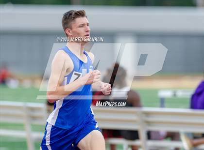 Thumbnail 2 in LHSAA Region 3-5A(Regional Track Meet) photogallery.