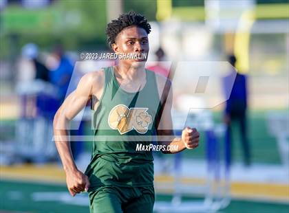 Thumbnail 2 in LHSAA Region 3-5A(Regional Track Meet) photogallery.