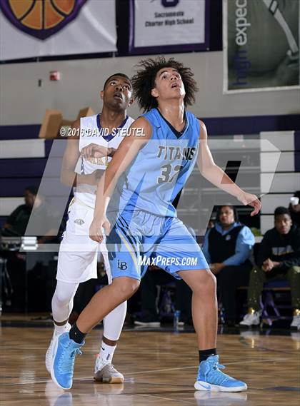 Thumbnail 1 in Burbank vs. Oakland Tech (St. Hope Elite Classic) photogallery.