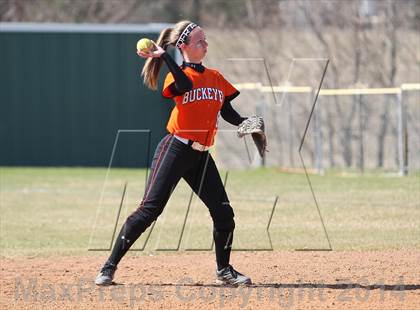 Thumbnail 3 in Gilmer vs. Beckville (Carthage TNT Tournament) photogallery.