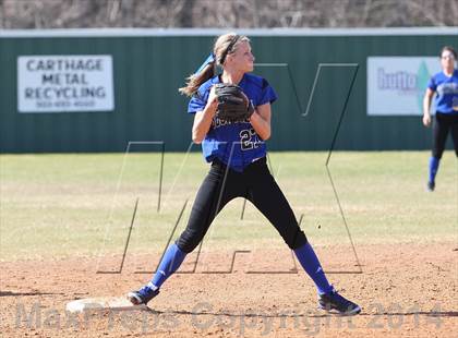 Thumbnail 3 in Gilmer vs. Beckville (Carthage TNT Tournament) photogallery.