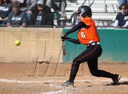 Thumbnail 3 in Gilmer vs. Beckville (Carthage TNT Tournament) photogallery.