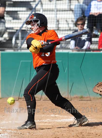 Thumbnail 2 in Gilmer vs. Beckville (Carthage TNT Tournament) photogallery.