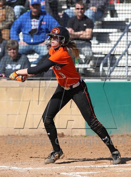 Thumbnail 2 in Gilmer vs. Beckville (Carthage TNT Tournament) photogallery.