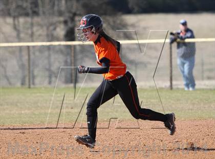 Thumbnail 1 in Gilmer vs. Beckville (Carthage TNT Tournament) photogallery.