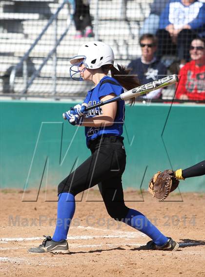 Thumbnail 1 in Gilmer vs. Beckville (Carthage TNT Tournament) photogallery.