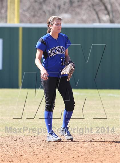 Thumbnail 1 in Gilmer vs. Beckville (Carthage TNT Tournament) photogallery.