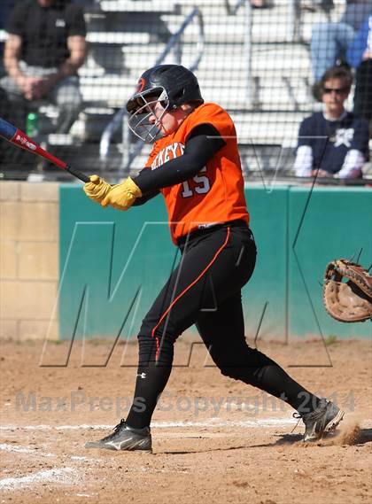 Thumbnail 2 in Gilmer vs. Beckville (Carthage TNT Tournament) photogallery.