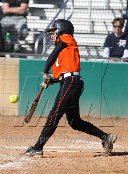 Thumbnail 2 in Gilmer vs. Beckville (Carthage TNT Tournament) photogallery.