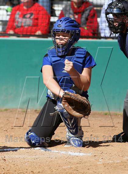 Thumbnail 2 in Gilmer vs. Beckville (Carthage TNT Tournament) photogallery.