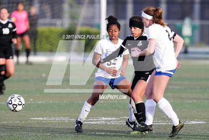 Thumbnail 2 in Granada Hills Charter vs. El Camino Real (CIF LA City Section D1 Final) photogallery.