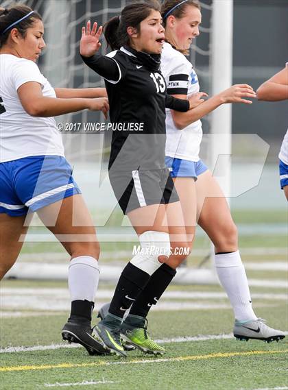 Thumbnail 2 in Granada Hills Charter vs. El Camino Real (CIF LA City Section D1 Final) photogallery.