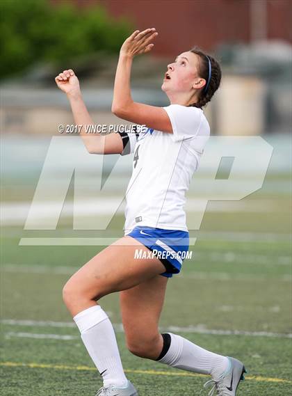 Thumbnail 2 in Granada Hills Charter vs. El Camino Real (CIF LA City Section D1 Final) photogallery.