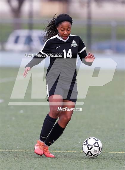 Thumbnail 1 in Granada Hills Charter vs. El Camino Real (CIF LA City Section D1 Final) photogallery.