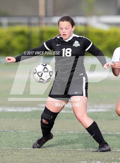 Thumbnail 3 in Granada Hills Charter vs. El Camino Real (CIF LA City Section D1 Final) photogallery.