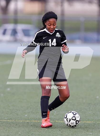 Thumbnail 2 in Granada Hills Charter vs. El Camino Real (CIF LA City Section D1 Final) photogallery.