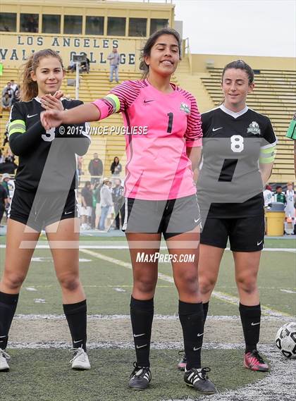 Thumbnail 2 in Granada Hills Charter vs. El Camino Real (CIF LA City Section D1 Final) photogallery.