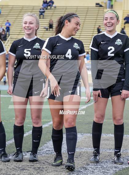 Thumbnail 2 in Granada Hills Charter vs. El Camino Real (CIF LA City Section D1 Final) photogallery.