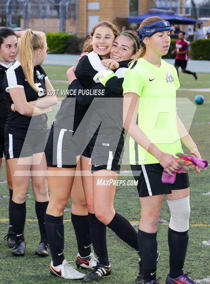 Thumbnail 2 in Granada Hills Charter vs. El Camino Real (CIF LA City Section D1 Final) photogallery.